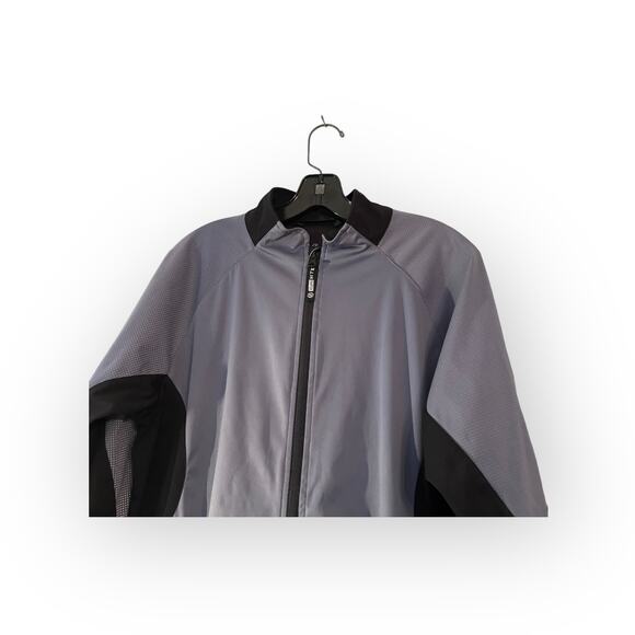 IllumiNITE Running Jacket Men's M Gray Black Reflective Activewear Running - Picture 3 of 9